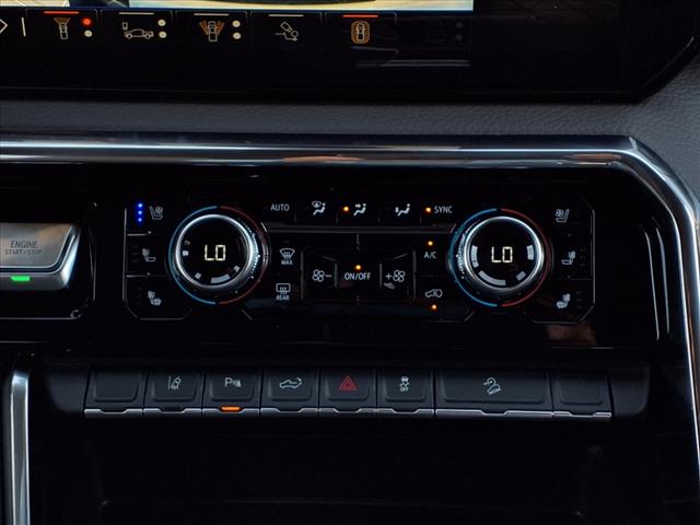2025 GMC Sierra 2500HD Denali