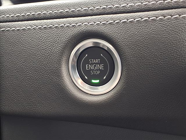 2025 Cadillac Escalade ESV 