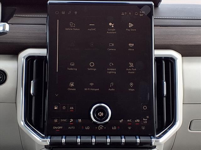 2025 GMC Acadia Denali