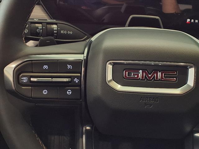 2025 GMC Acadia AT4