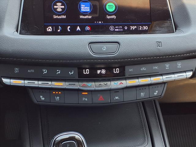 2021 Cadillac XT4 Premium Luxury