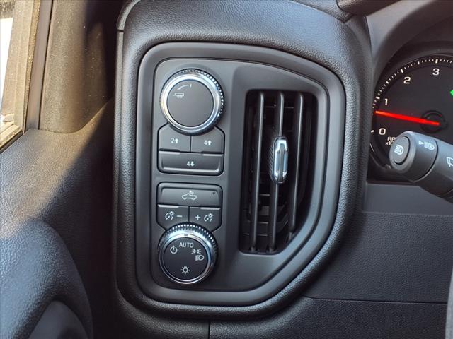 2025 GMC Sierra 2500HD Pro