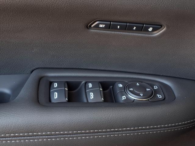 2025 Cadillac XT6 Luxury