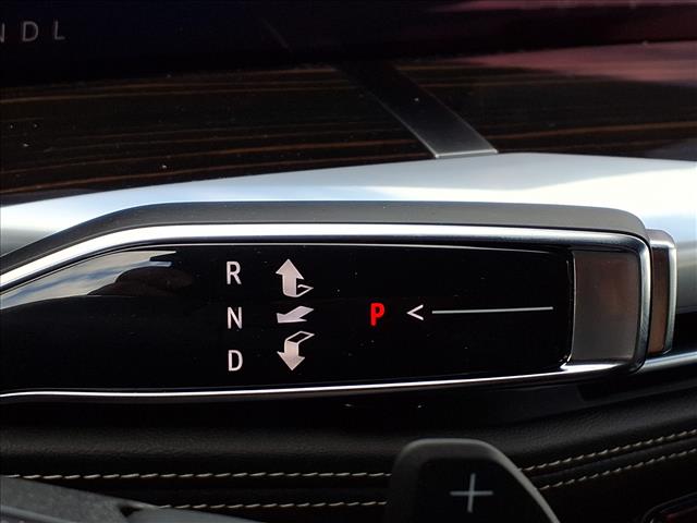 2025 Cadillac Escalade ESV 