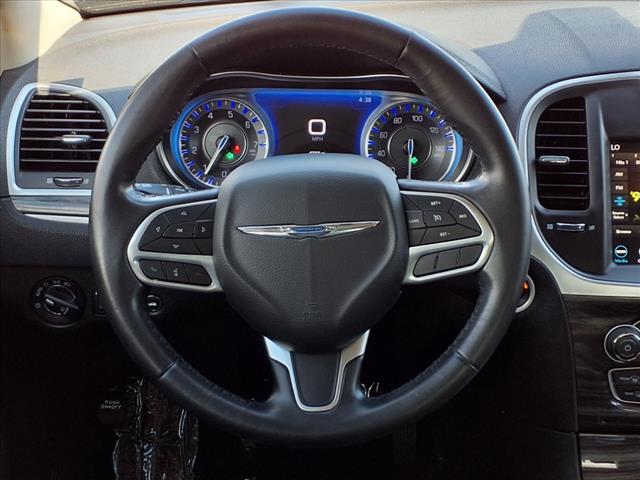 2021 Chrysler 300 Touring