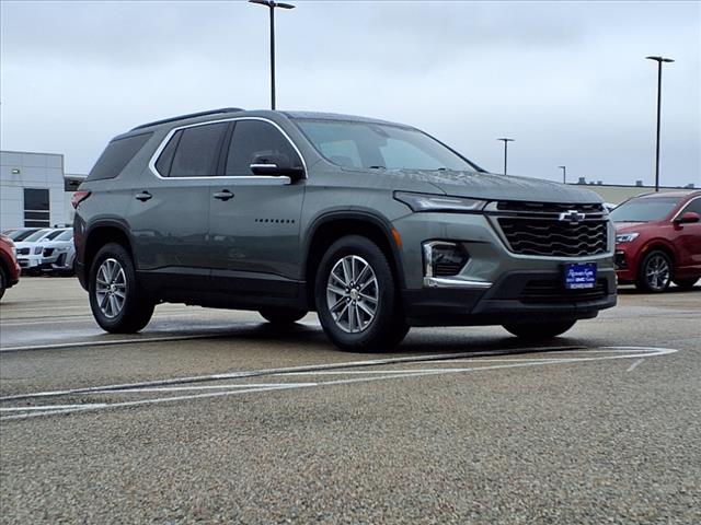 2022 Chevrolet Traverse LT Cloth
