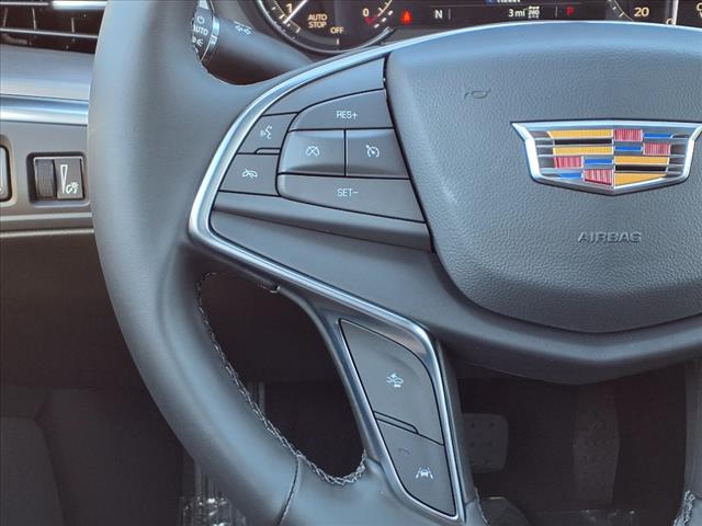 2025 Cadillac XT5 Luxury