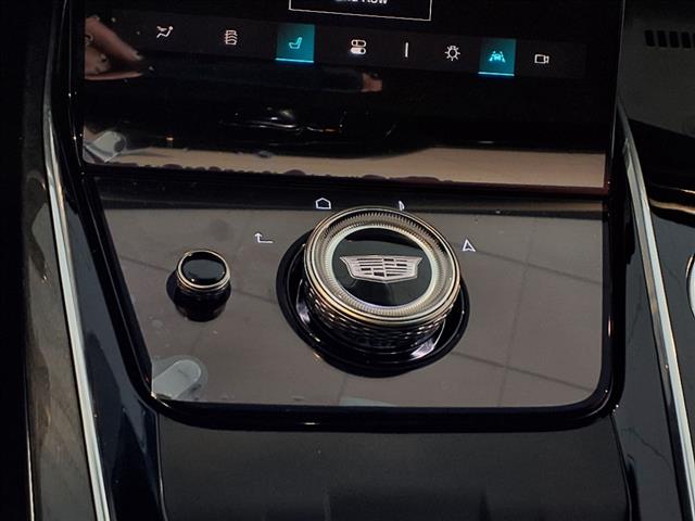 2025 Cadillac Escalade IQ Sport 2