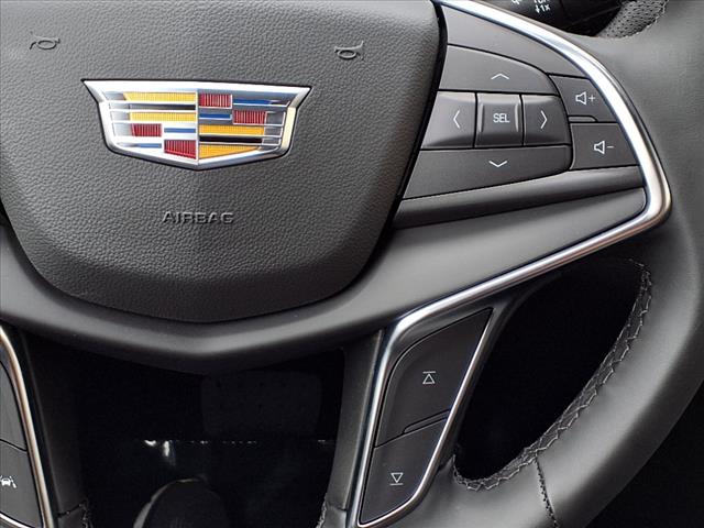 2025 Cadillac XT5 Luxury