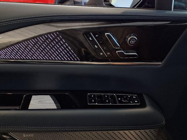 2025 Cadillac Escalade IQ Sport 2