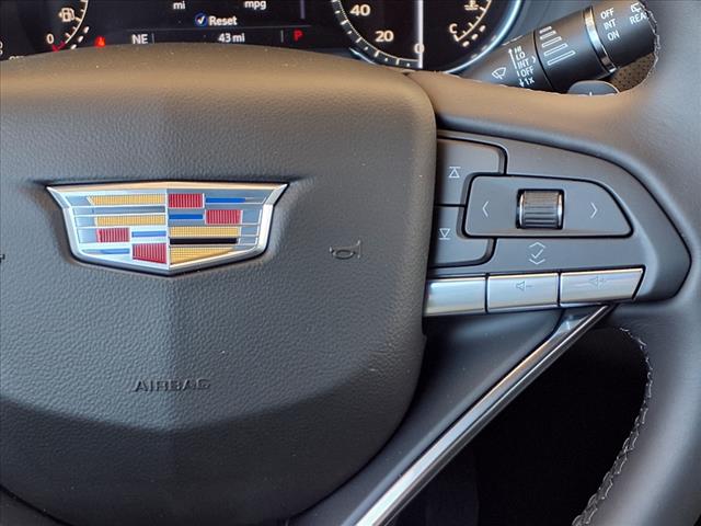 2025 Cadillac XT6 Luxury