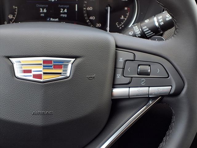 2025 Cadillac XT6 Luxury