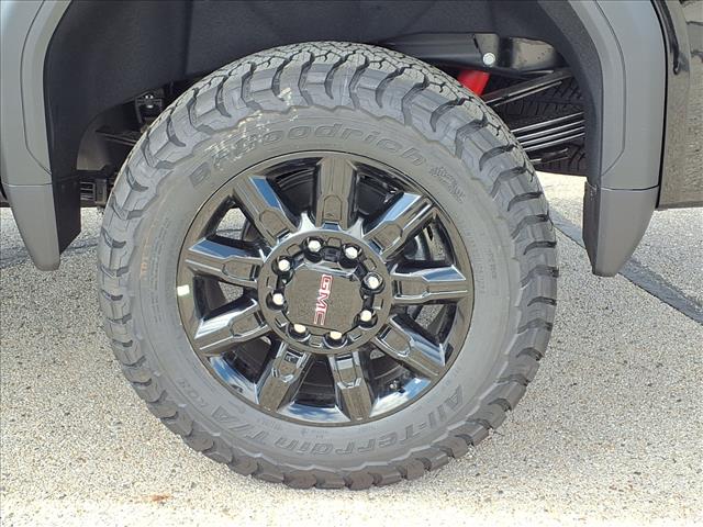 2026 GMC Sierra 2500HD AT4