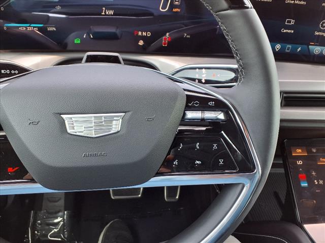 2026 Cadillac VISTIQ Luxury