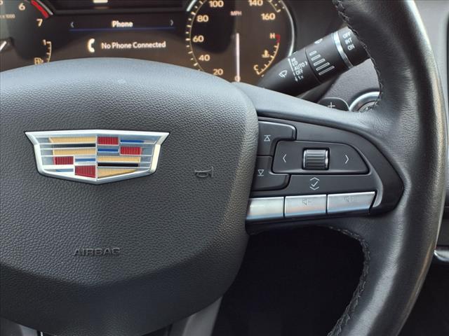 2021 Cadillac XT4 Premium Luxury