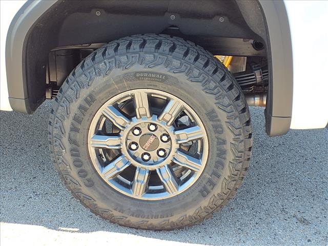 2025 GMC Sierra 1500 AT4X
