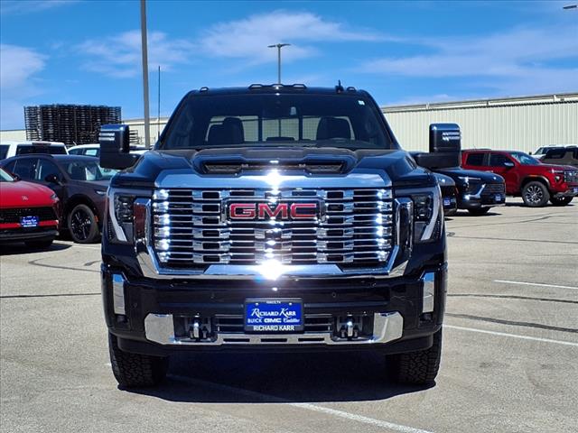 2025 GMC Sierra 2500HD Denali