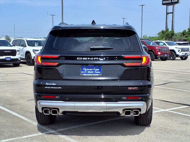2025 GMC Acadia Denali