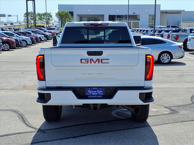 2026 GMC Sierra 2500HD Denali