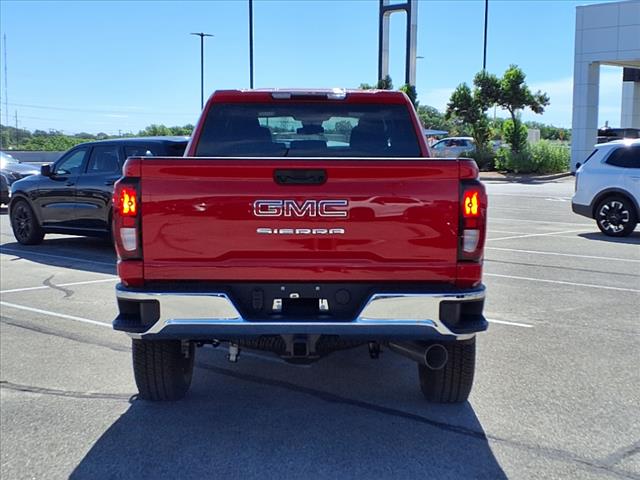 2025 GMC Sierra 2500HD Pro