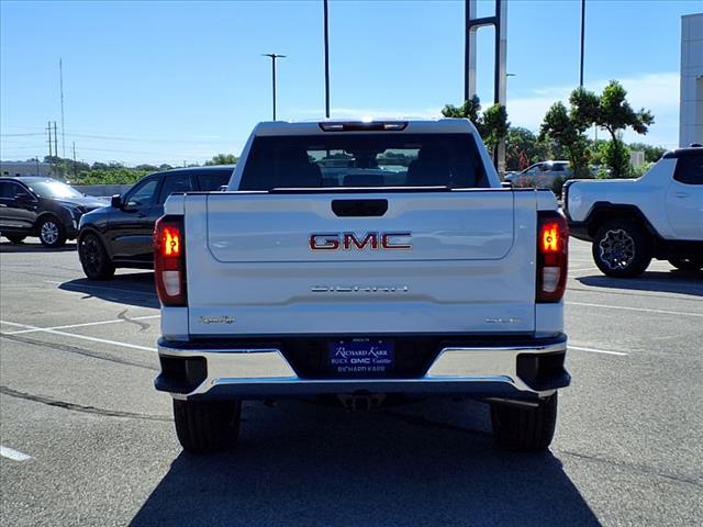 2025 GMC Sierra 1500 SLE