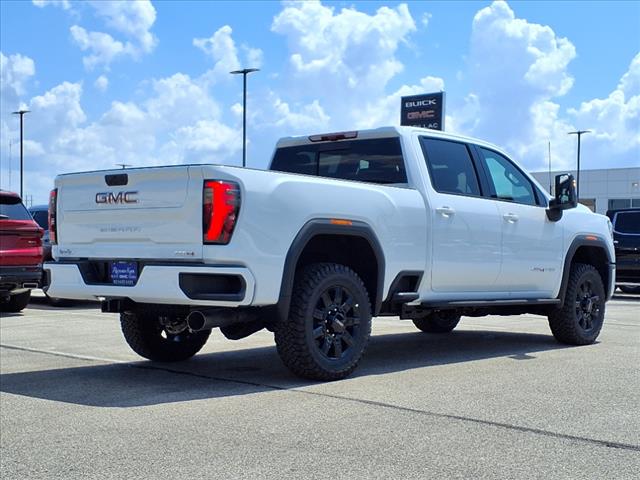 2025 GMC Sierra 2500HD AT4