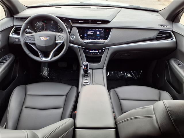 2025 Cadillac XT6 Luxury