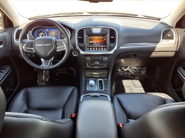 2021 Chrysler 300 Touring