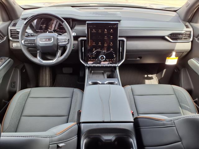 2025 GMC Acadia AT4