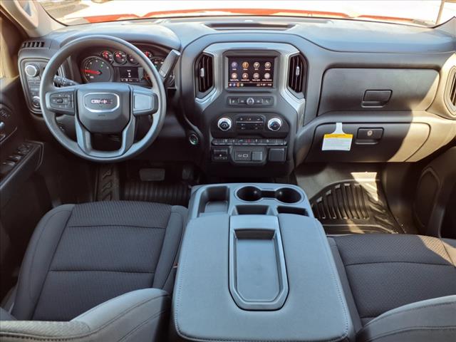 2025 GMC Sierra 2500HD Pro