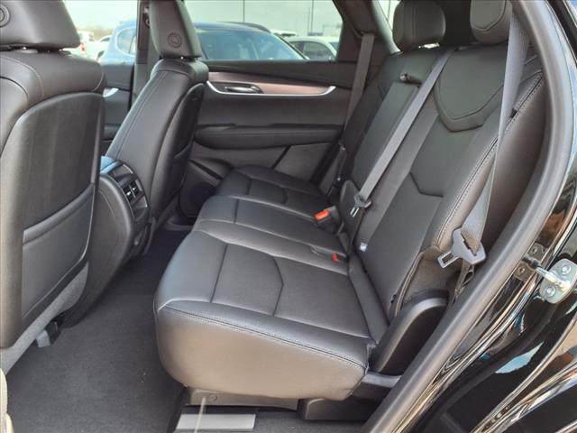 2025 Cadillac XT5 Luxury