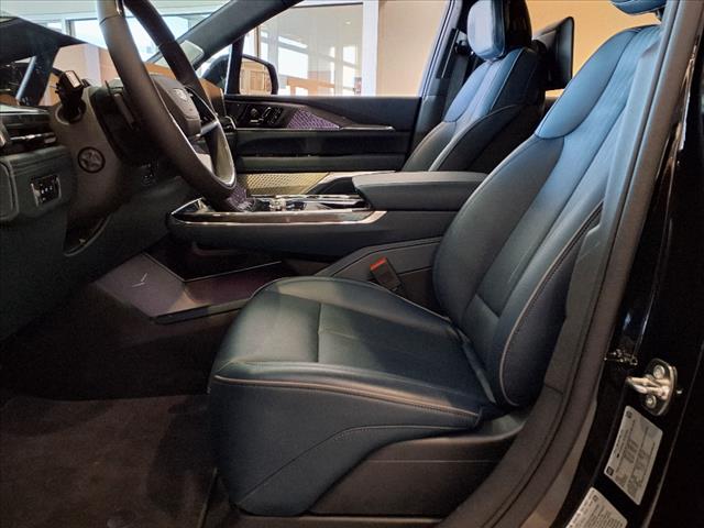2025 Cadillac Escalade IQ Sport 2