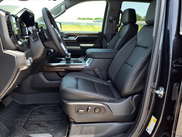 2025 GMC Sierra 1500 