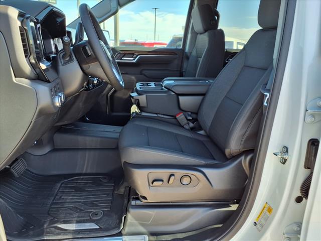 2025 GMC Sierra 1500 SLE