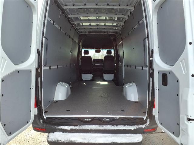2025 Mercedes-Benz Sprinter 2500