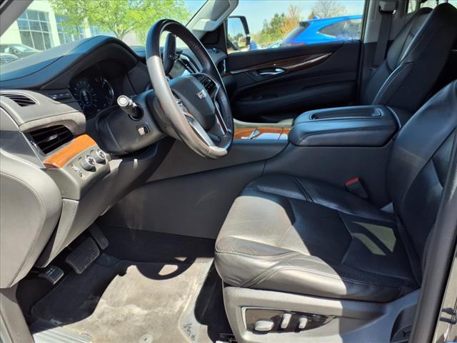 2019 Cadillac Escalade Luxury