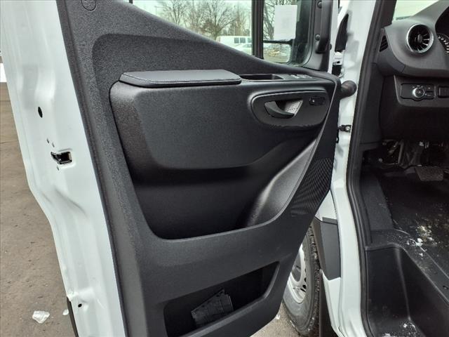 2025 Mercedes-Benz Sprinter 2500
