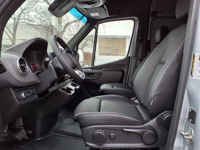 2025 Mercedes-Benz Sprinter 2500
