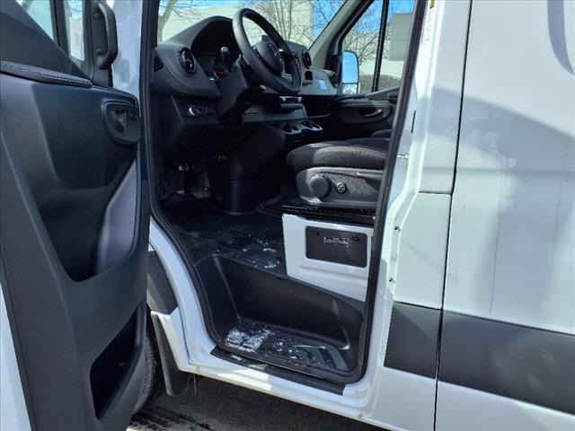 2025 Mercedes-Benz Sprinter 2500