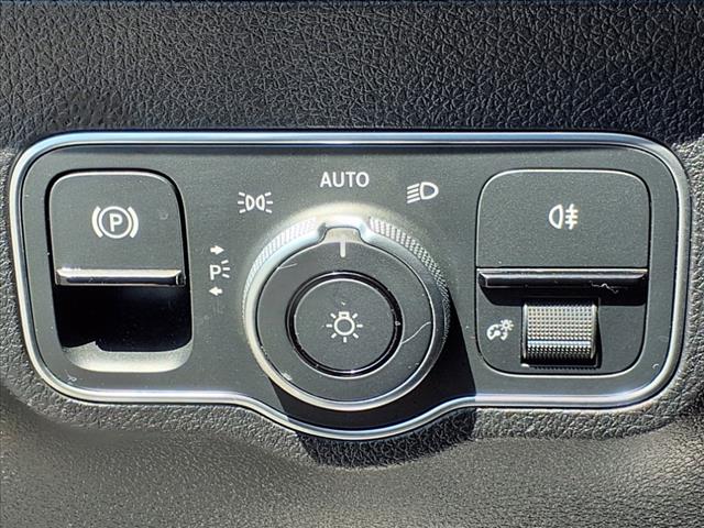 2024 Mercedes-Benz GLB GLB 250 4MATIC