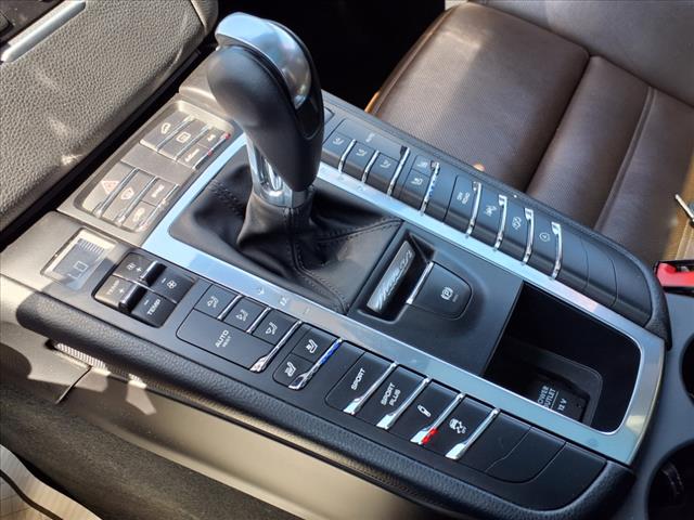 2015 Porsche Macan Turbo