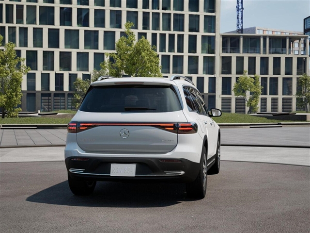2025 Mercedes-Benz EQB EQB 300 4MATIC