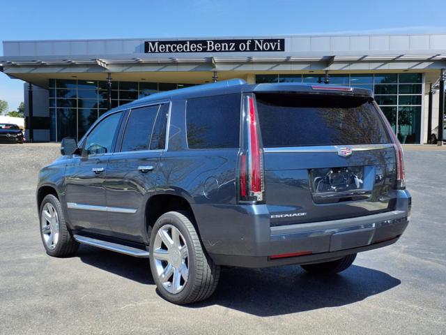 2019 Cadillac Escalade Luxury