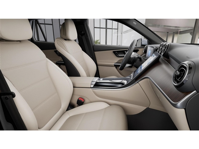 2025 Mercedes-Benz GLC GLC 300 4MATIC