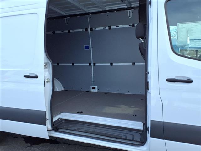 2025 Mercedes-Benz Sprinter 2500
