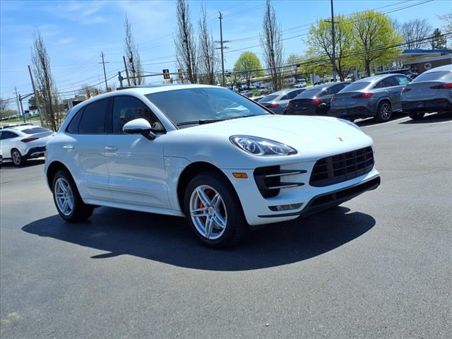 2015 Porsche Macan Turbo