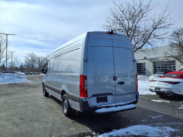 2025 Mercedes-Benz Sprinter 2500