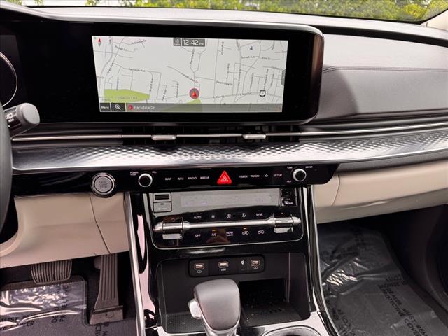 2022 Kia Carnival SX