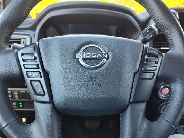 2023 Nissan Titan SV