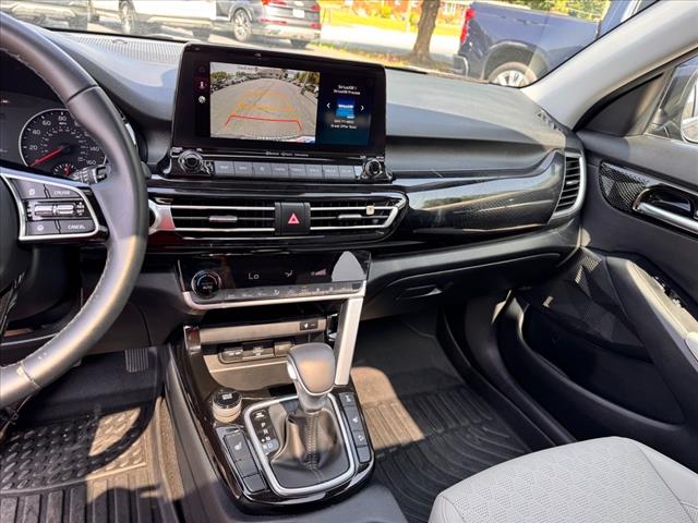2023 Kia Seltos EX